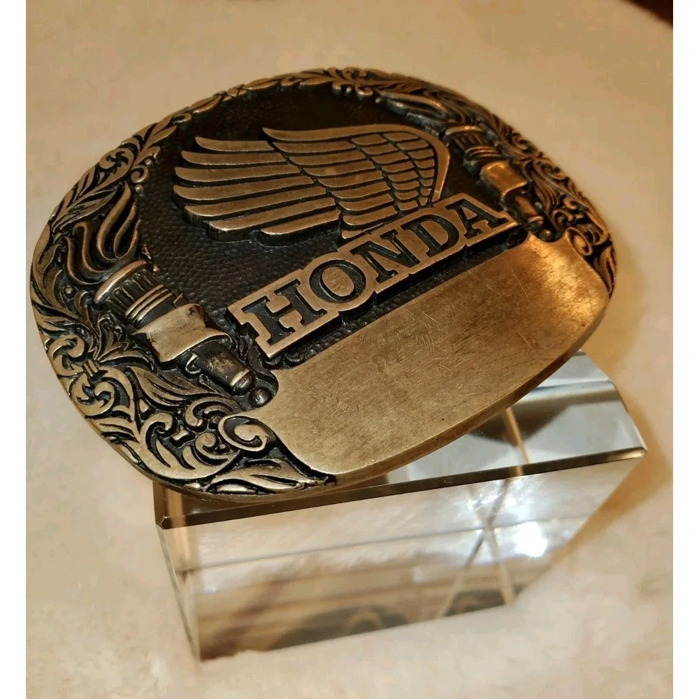Vintage 1982 Honda Wing Solid Brass‎ Belt Buckle – Award Design Medals USA